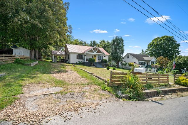 215 Hayes St, Woodbury, TN 37190