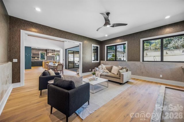 3416 Windsor Drive, Charlotte, NC 28209