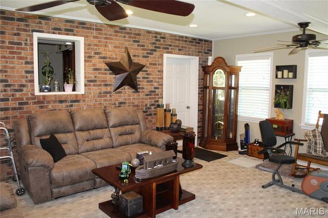 706 Highway Ra, Wappapello, MO 63966