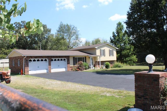 706 Highway Ra, Wappapello, MO 63966