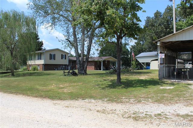 706 Highway Ra, Wappapello, MO 63966