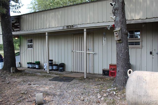 706 Highway Ra, Wappapello, MO 63966