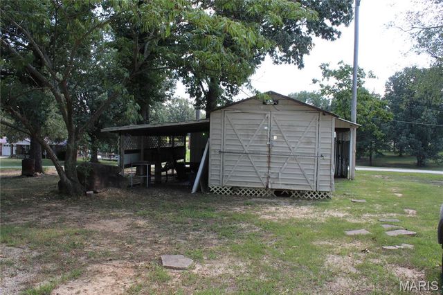 706 Highway Ra, Wappapello, MO 63966