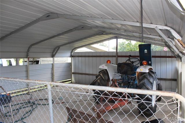 706 Highway Ra, Wappapello, MO 63966