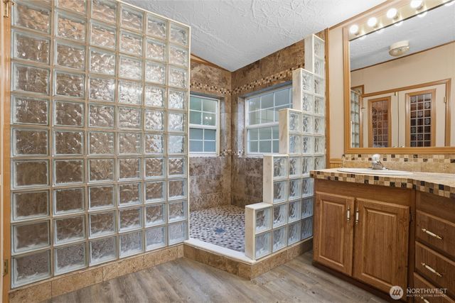 10535 Olalla Valley Road SE, Olalla, WA 98359