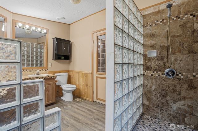 10535 Olalla Valley Road SE, Olalla, WA 98359