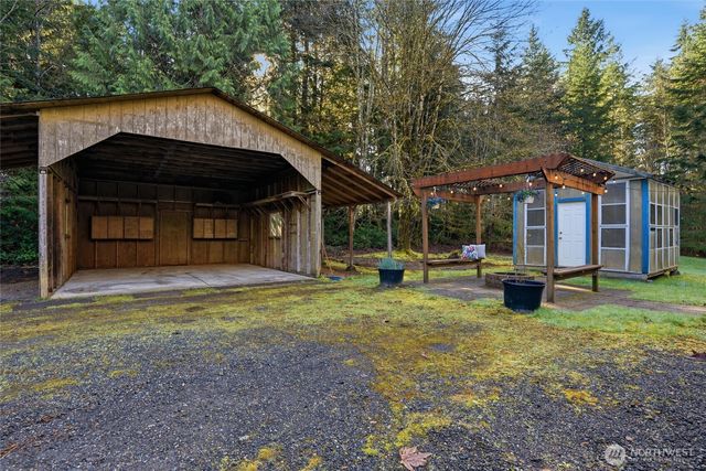 10535 Olalla Valley Road SE, Olalla, WA 98359