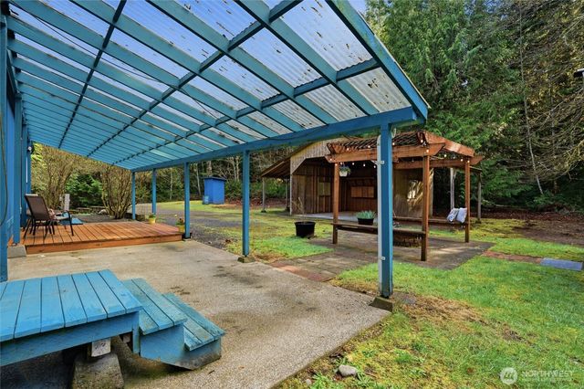 10535 Olalla Valley Road SE, Olalla, WA 98359
