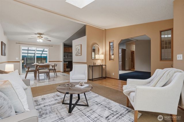 10535 Olalla Valley Road SE, Olalla, WA 98359