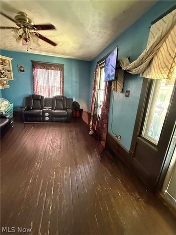 1020 Bedford Avenue SW, Canton, OH 44710