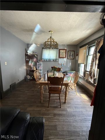 1020 Bedford Avenue SW, Canton, OH 44710