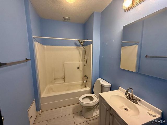 2459 Jerden Avenue, Granite City, IL 62040
