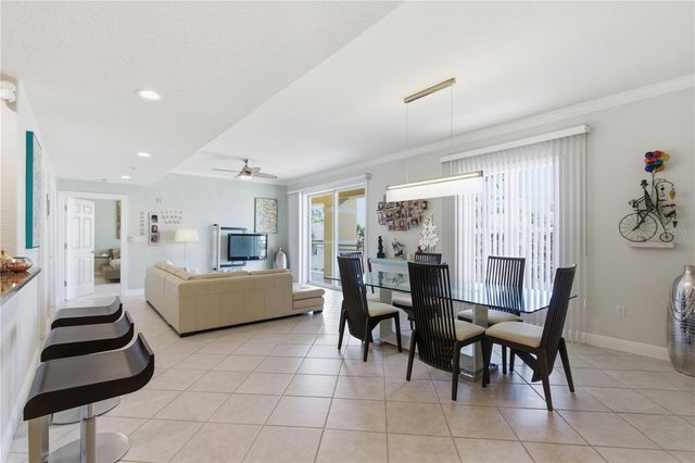 700 N OSCEOLA AVENUE 305, Clearwater, FL 33755