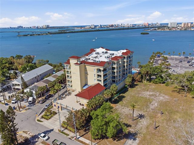 700 N OSCEOLA AVENUE 305, Clearwater, FL 33755