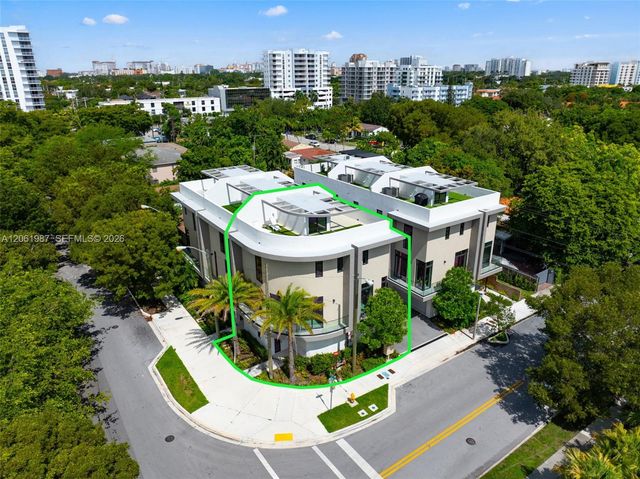 2688 SW 25th Ave, Miami, FL 33133