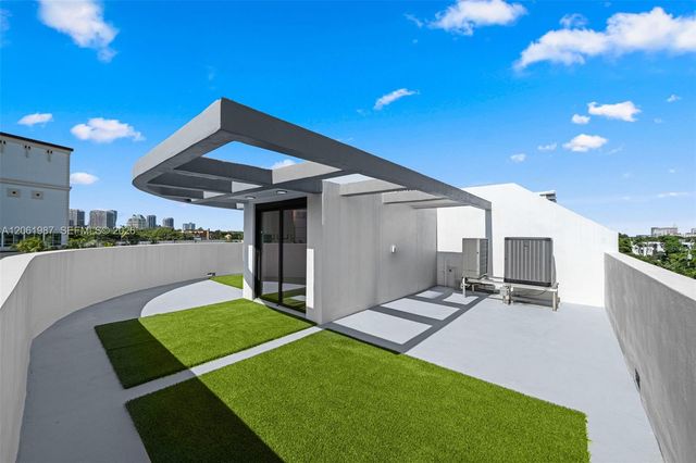 2688 SW 25th Ave, Miami, FL 33133