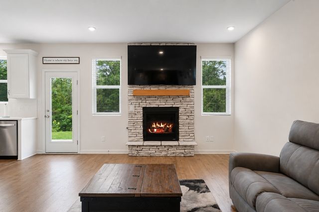 1127 Aster Pl, Mount Juliet, TN 37122