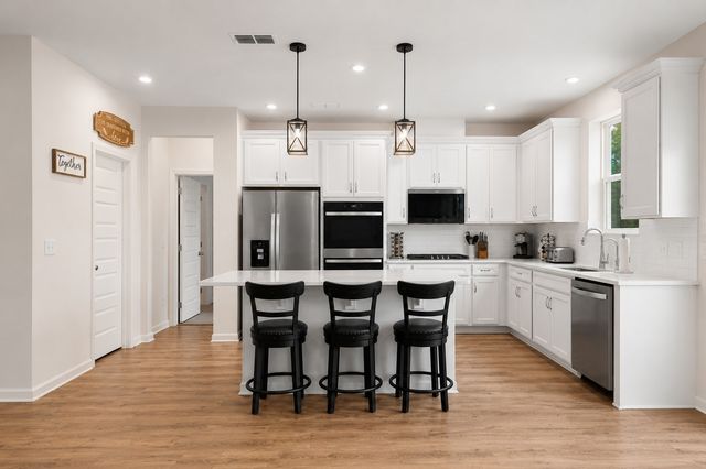 1127 Aster Pl, Mount Juliet, TN 37122