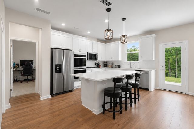 1127 Aster Pl, Mount Juliet, TN 37122