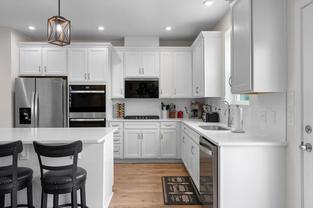 1127 Aster Pl, Mount Juliet, TN 37122