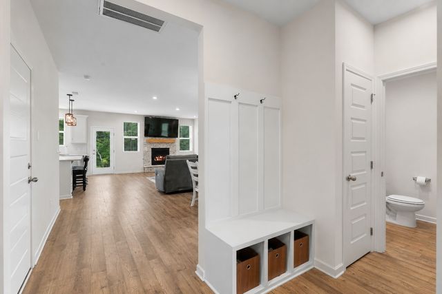 1127 Aster Pl, Mount Juliet, TN 37122