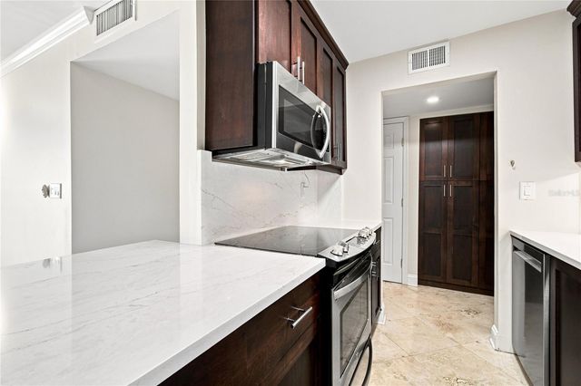 3325 BAYSHORE BOULEVARD A12, Tampa, FL 33629