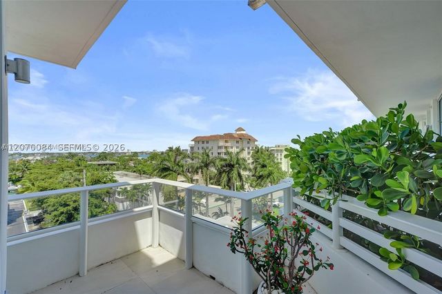 1170 101st St 602, Bay Harbor Islands, FL 33154