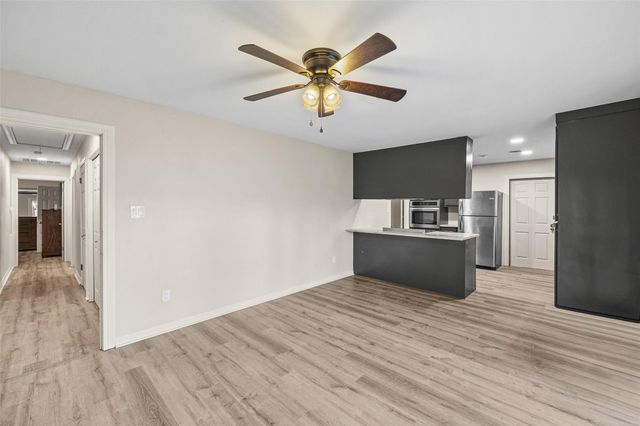 10319 Old Orchard Road, La Porte, TX 77571