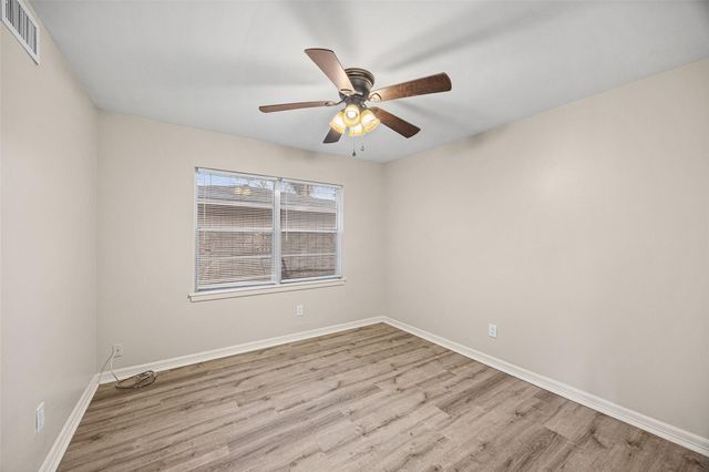 10319 Old Orchard Road, La Porte, TX 77571