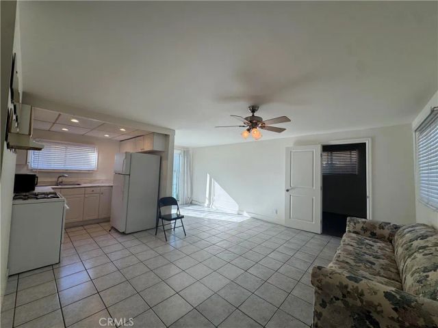 1160 Linden Avenue, Glendale, CA 91201