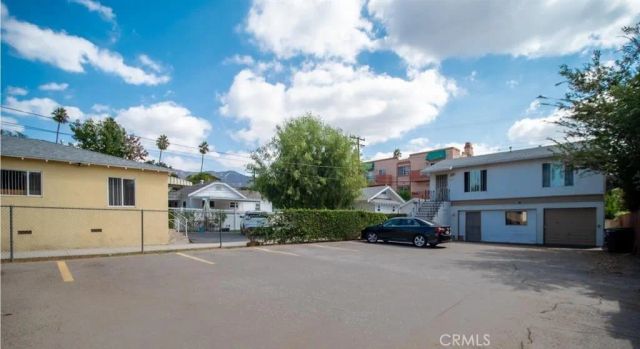 1160 Linden Avenue, Glendale, CA 91201