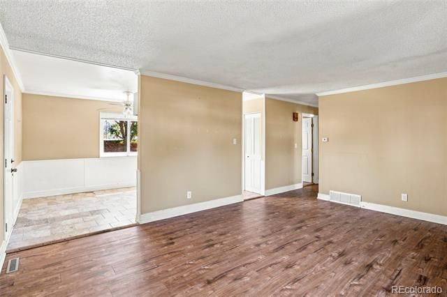 8130 Explorador Calle, Denver, CO 80229
