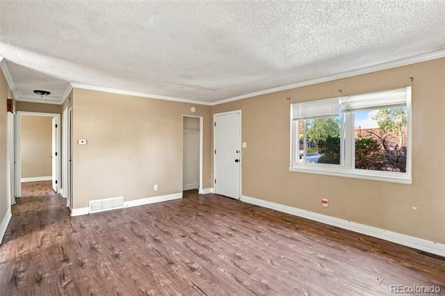8130 Explorador Calle, Denver, CO 80229