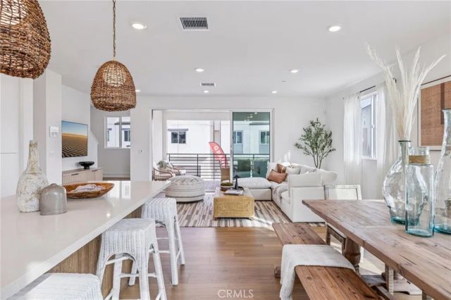 1679 Constellation Drive, San Pedro, CA 90731