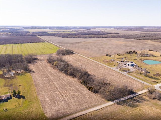 41045 W 327th Street, Osawatomie, KS 66064