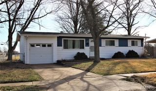 1600 Chickadee Lane, Florissant, MO 63031