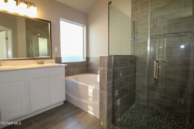 1217 GOLDEN SUMMER Court, Horizon City, TX 79928