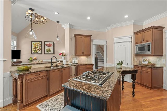 7521 Henson Forest Drive, Summerfield, NC 27358