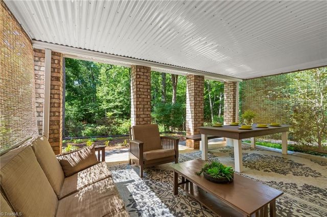 7521 Henson Forest Drive, Summerfield, NC 27358