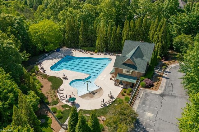 7521 Henson Forest Drive, Summerfield, NC 27358
