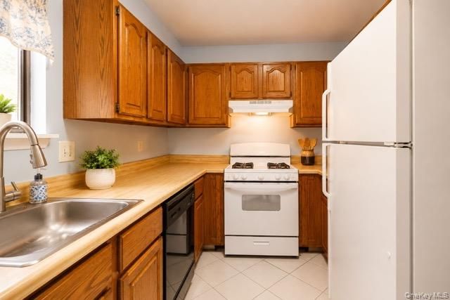 714 Hewitt Lane, New Windsor, NY 12553