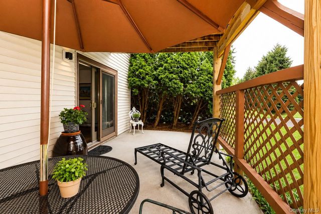 714 Hewitt Lane, New Windsor, NY 12553