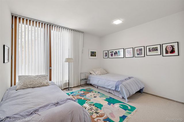 6020 Northfield Road, West Bloomfield Charter Township, MI 48322