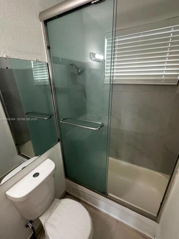 300 74th Street 17, Miami Beach, FL 33141