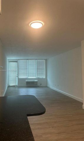 300 74th Street 17, Miami Beach, FL 33141