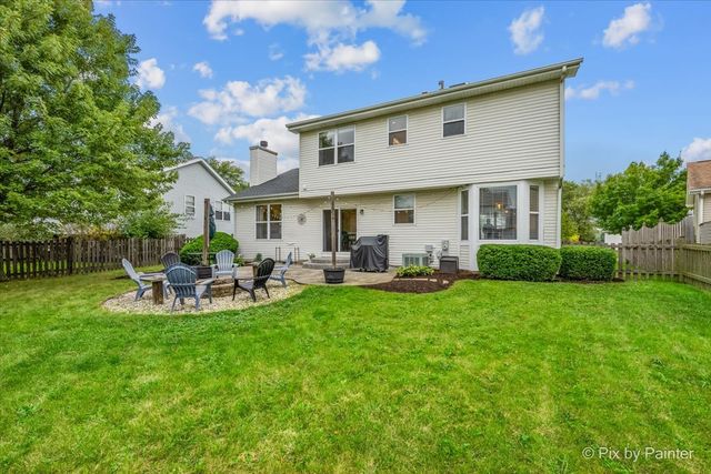 461 Willow Road, Lakemoor, IL 60051