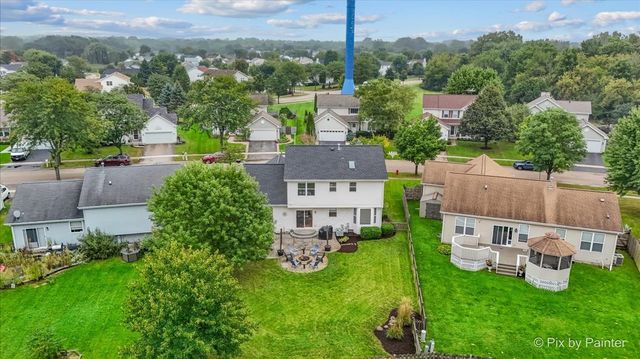 461 Willow Road, Lakemoor, IL 60051