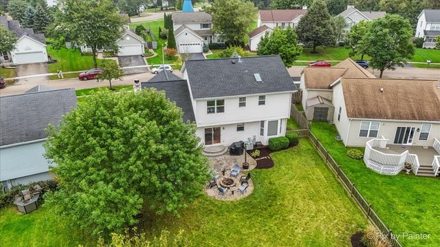 461 Willow Road, Lakemoor, IL 60051