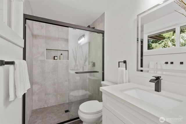 6126 189th Place SW, Lynnwood, WA 98036