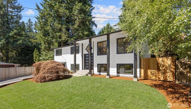 6126 189th Place SW, Lynnwood, WA 98036